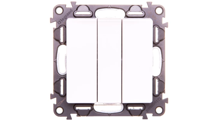 VALENA LIFE Łącznik potrójny biały 752103