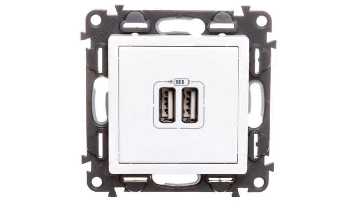 VALENA LIFE Ładowarka z gniazdem 2xUSB biały 753112