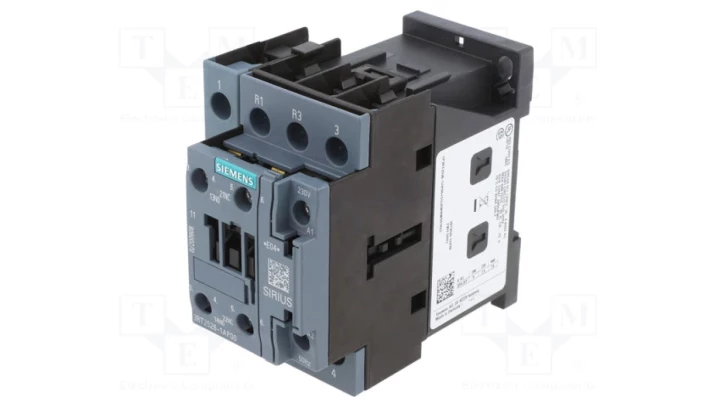 STYCZNIK, AC-3, 11 KW/400 V, AC-1 40A, 1S+1OE, 40AC 230 V, 50HZ, 4-POLOWY, 2S+2OE, WIELKOŚĆ S0, PRZYŁ. ŚRUBOWE 3RT2526-1AP00