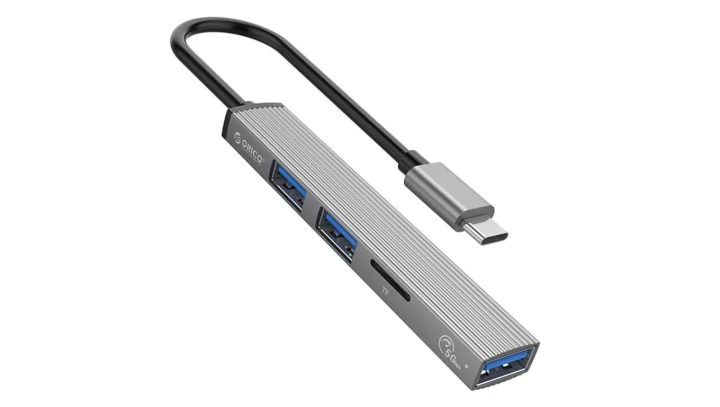 ORICO Adapter 4w1 Hub USB 3.1 typ-C - 2x USB 2.0 A + USB 3.0 A + czytnik kart SD / MicroSD srebrny 15cm