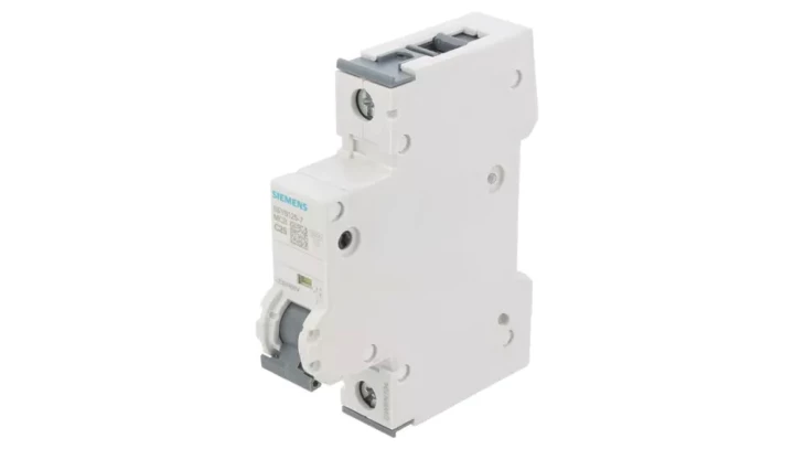 Wyłącznik nadmiarowoprądowy 230/400V 6KA / 15KA 1-BIEG C25A