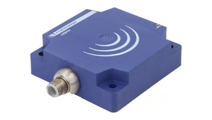 Czujnik indukcyjny 132x96x42 40-60mm 12-24V DC PNP 1Z 3-przewodowy XS8D1A1PAM12