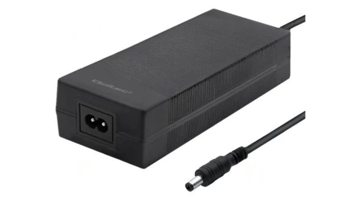 Qoltec Zasilacz desktopowy 96W 24V 4A 5.5*2.5 +kabel zasilający