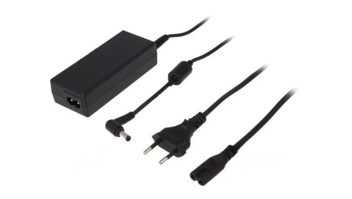 Qoltec Zasilacz do Toshiba 30W 19V 1.58A 5.5*2.5 +kabel zasilający