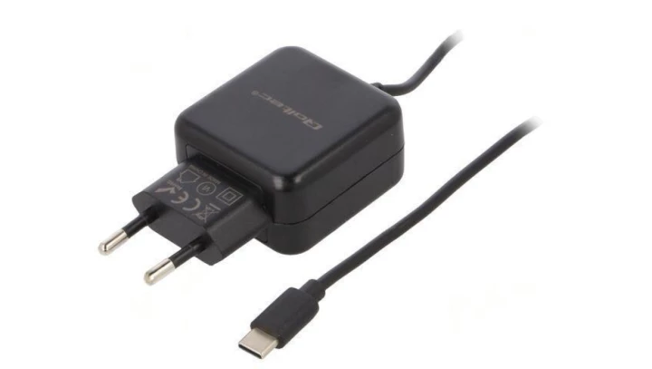 Qoltec Ładowarka sieciowa 12W 5V 2.4 USB typ C