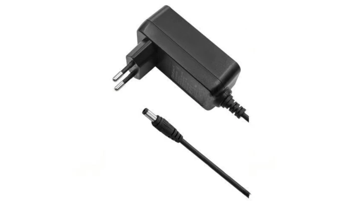 Qoltec Zasilacz wtyczkowy 27W 9V 3A 5.5*2.1