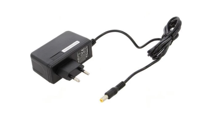 Qoltec Zasilacz wtyczkowy 19W 9V 2.1A 5.5*2.5