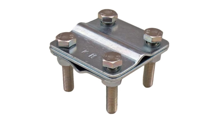 Złącze krzyżowe masztu odgromowego - Śruba 40mm KM137