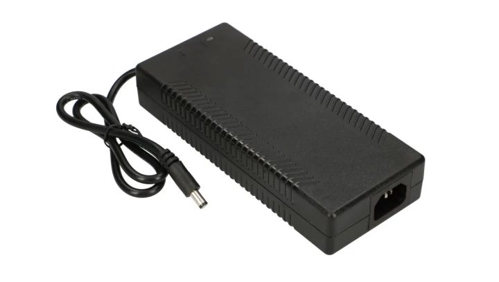 Zasilacz 3A, wtyczka jack 5,5/2,1mm Extralink 48V 144W