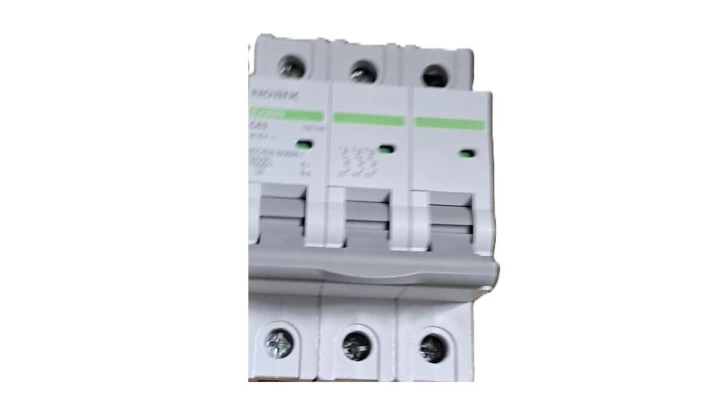 Wyłączniki nadprądowe Ex9BN 3P C63 A 6kA 100149