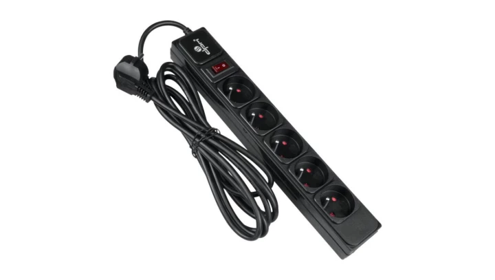 Przedłużacz przeciwprzepięciowy 5-gniazd z/u 5m czarny FMP6150
