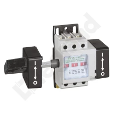 Rozłącznik izolacyjny 3P 32A VISTOP /napęd boczny czarny/ 022505