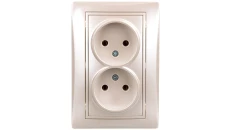 DOMO Gniazdo podwójne bez uziemienia kompletne śrubowe 16A 250V perłowy biały 011280130 24977