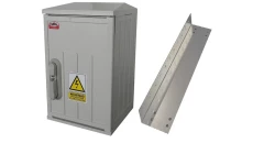 Rozdzielnica elektryczna, obudowa termoutwardzalna z kątownikami typ OZ 26x40 92-268