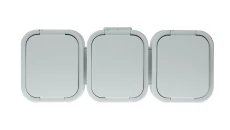 B2 Gniazdo potrójne 3x2P+Z SCHUKO bryzgoodporne z klapką w kolorze wyrobu IP54