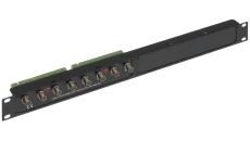 Transformator do przesyłania 8 sygnałów wideo + zasilanie AHD, HD-CVI, HD-TVI, CVBS, 4K UHD po skrętce, Rack 19” TR-8H/DC/R19