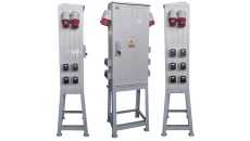 Rozdzielnica elektryczna budowlana na stojaku (10x2P+Z, 2x16A/5P, 2x32A/5P) RB40x80-K160-002210Z-P0