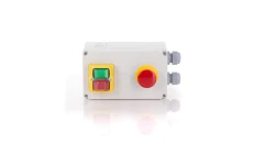 20P1049, 3-fazowy wyłącznik do maszyn z ochroną zanikowo-napięciową w obudowie IP55, napięcie cewki stycznika 400V, 50Hz