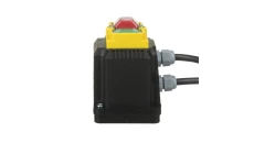 20P2693, Wyłącznik do maszyn, 1 fazowy z przewodem zasilającym 2m i do silnika 1m, 3kW