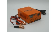 Prostownik mikroprocesorowy ERRET Smart E16 6V/12V 15A (orange)