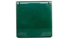 Simon 54 Pokrywa gniazda do wersji IP44 z przesłonami antybakteryjna zielona DGZ1BUZP/AB33