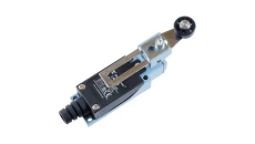 Łącznik krańcowy 1Z 1R metal/tworzywo regulowana dźwignia z rolką LK\108