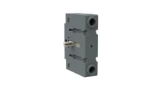 Czwarty biegun bezzwłoczny prawa strona OTPS40FPN2 1SCA105000R1001