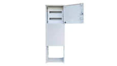 ZK 40x40 TH Fund 2x16 modułów Obudowa termoutwardzalna z fundamentem SSTN 40x42 IP 44 rozdzielnia elektryczna złącze kablowe