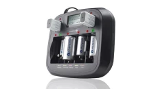 Ładowarka everActive NC900U (Brak danych)