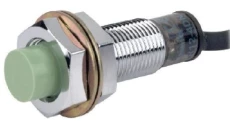 PR12-4DN Czujnik indukcyjny o zasięgu 0...4mm, NPN / NO, 10...30VDC, M12, IP67